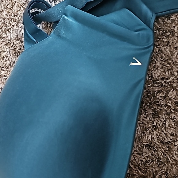 Womens Gorgeous green VS Bra. Sz 38DD,Lined Demi. Like NEW Condition - Picture 7 of 10